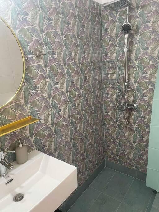 Archontiko Theofilou #2 With Private Parking Space Appartement Thessaloniki Buitenkant foto